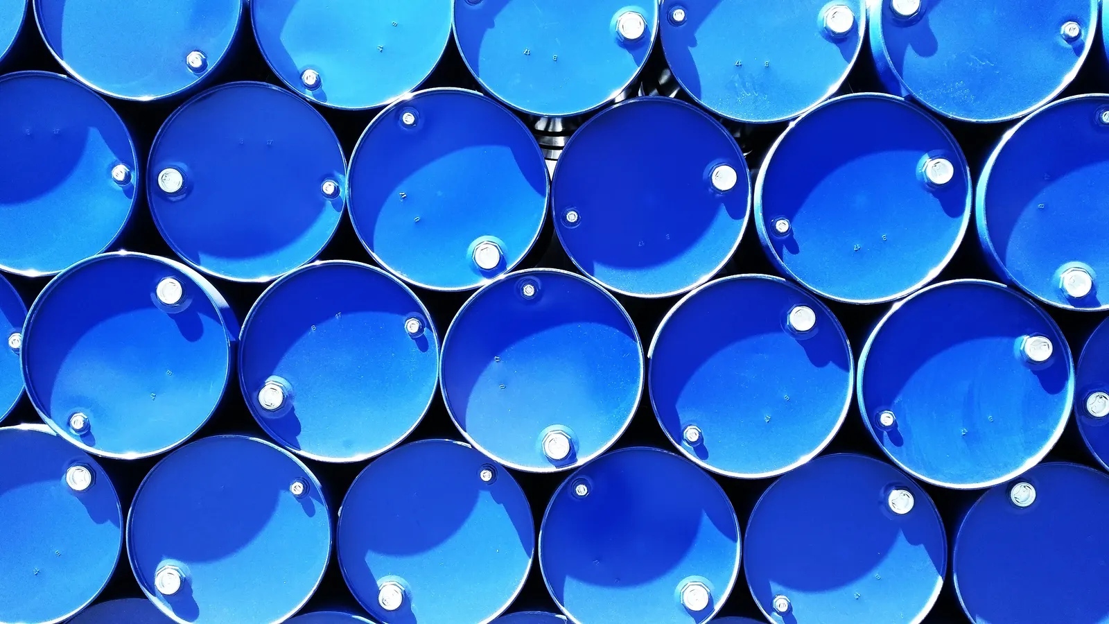 Fuel drums and lubricant containers